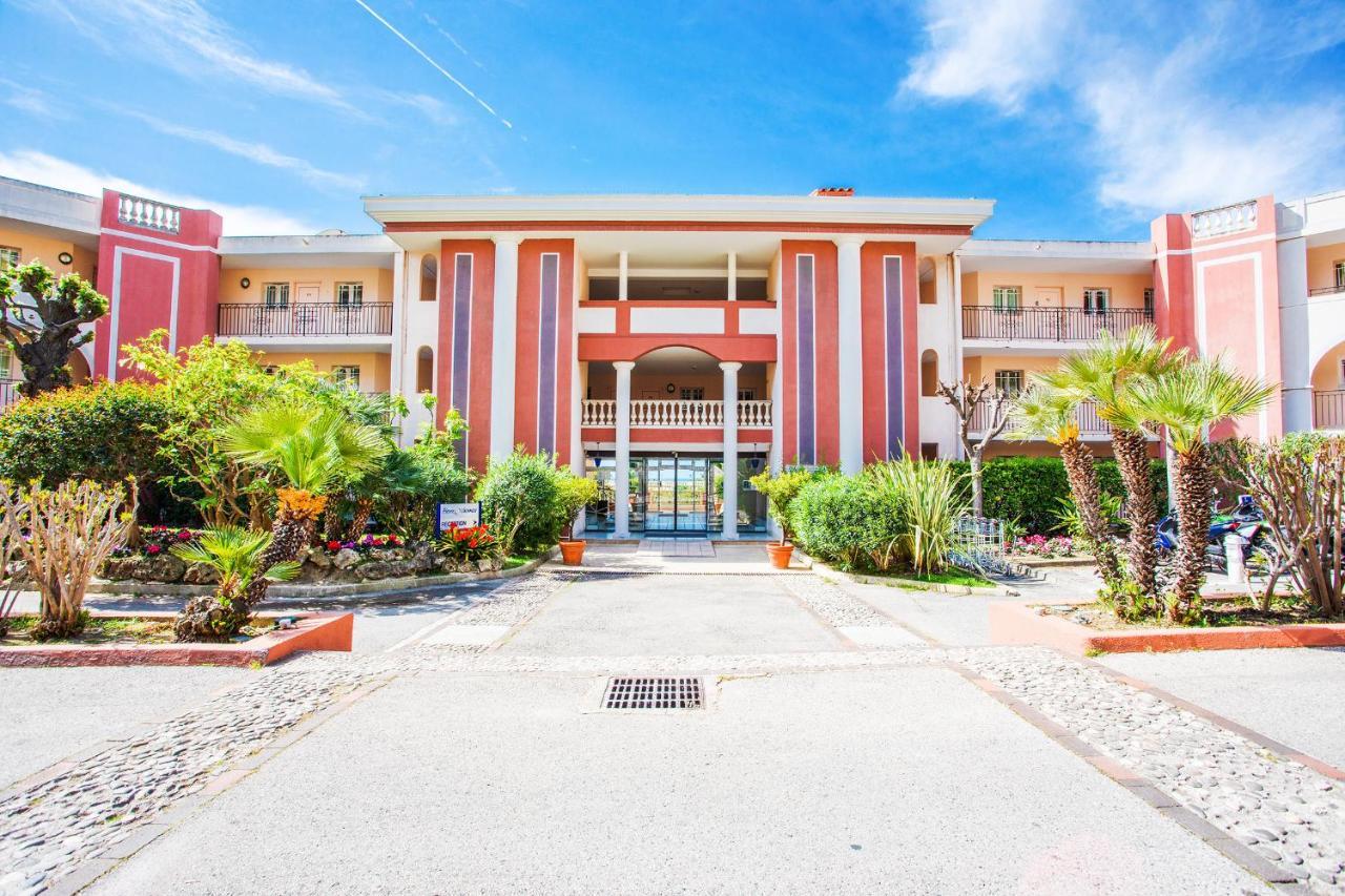 L'Ange Gardien Ap4269 By Riviera Holiday Homes Villefranche-sur-Mer Esterno foto